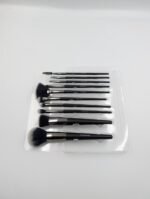 Ruby Face Pro Black Brush Set - Image 2